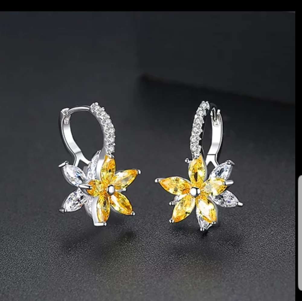 Yellow cz flower earring